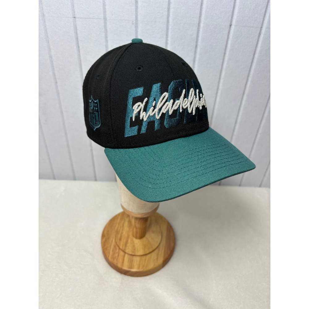 New Era 9FORTY Philadelphia Eagles Snapback Hat Black Green NFL Mens Cap